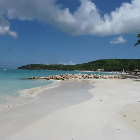 Buccaneer Beach Club Dickenson Bay Eksteriør billede