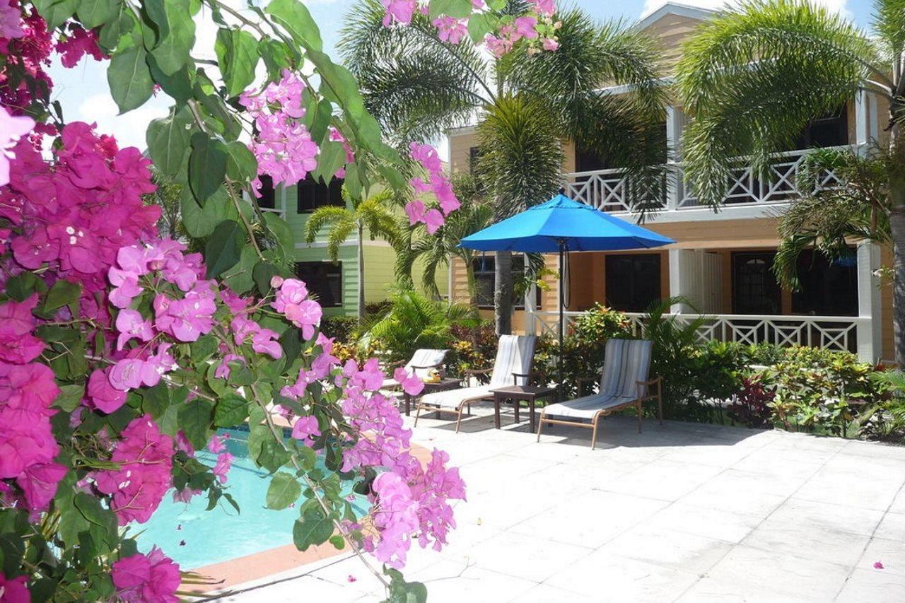 Buccaneer Beach Club Dickenson Bay Eksteriør billede
