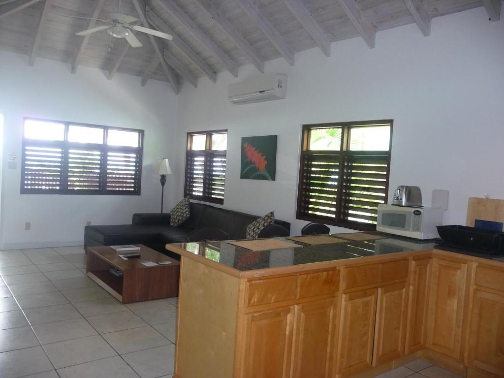 Buccaneer Beach Club Dickenson Bay Værelse billede